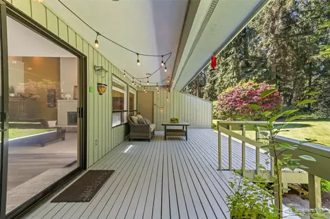 909 30th St NW #2C, Gig Harbor, WA 98335