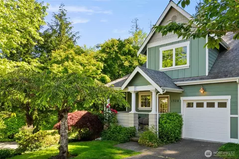 1328 Stonecress Ln NE, Bainbridge Island, WA 98110