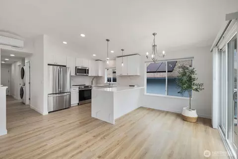 2126 E Grand Ave, Everett, WA 98201
