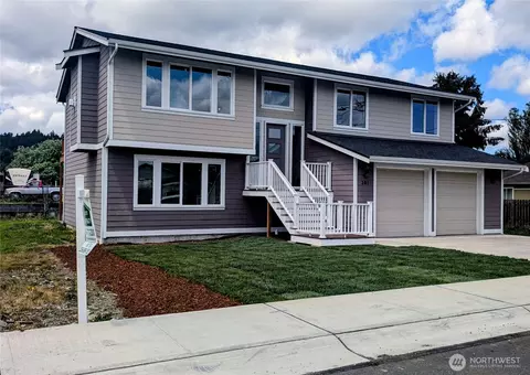 201 Stanley Ave, Algona, WA 98001