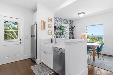 Kitchen - 2115 Main St, Everett, WA 98203 photo 1 of 3