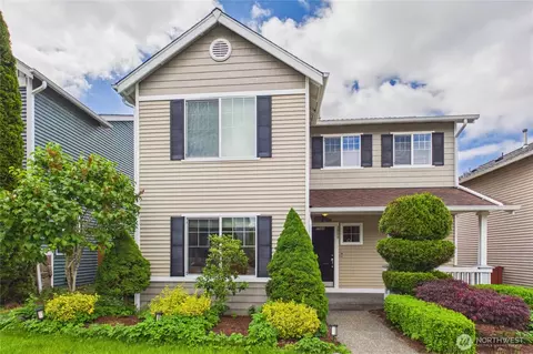 Exterior - 3908 153rd Pl SE, Bothell, WA 98012 photo 6 of 9
