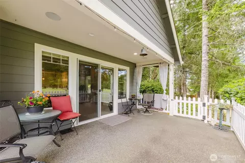Exterior - 160 E Soderberg Rd #H24, Allyn, WA 98524 photo 6 of 7