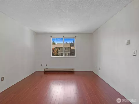 Other - 820 E Cady Rd #D202, Everett, WA 98203 photo 2 of 7