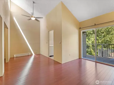 Living - 820 E Cady Rd #D202, Everett, WA 98203 photo 2 of 5
