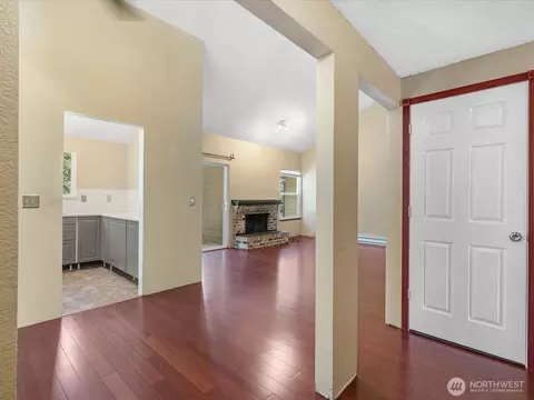 Other - 820 E Cady Rd #D202, Everett, WA 98203 photo 1 of 7