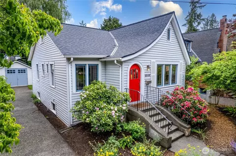6848 31st Ave NE, Seattle, WA 98115