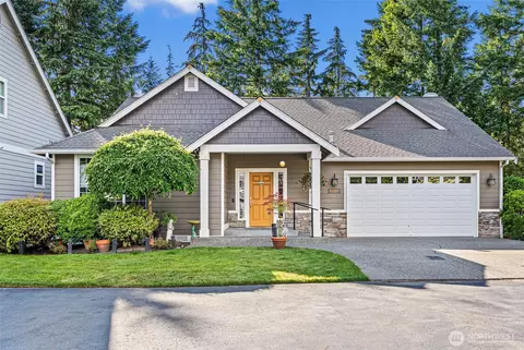 7007 SW Dunraven Ln, Port Orchard, WA 98367