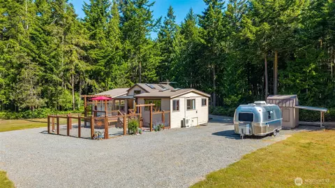 2161 Winterhawk Ln, Coupeville, WA 98239