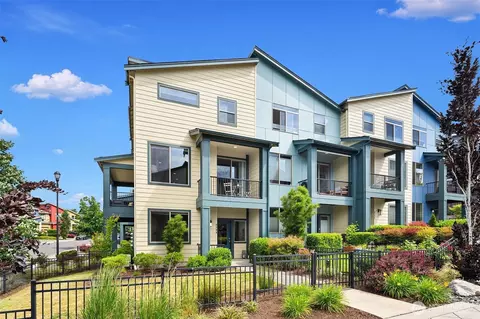 9796 11th Ave SW, Seattle, WA 98106
