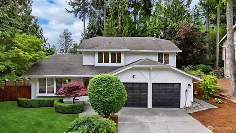 18009 NE 103rd Ct, Redmond, WA 98052