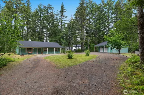 402 E Hiawatha Blvd, Shelton, WA 98584