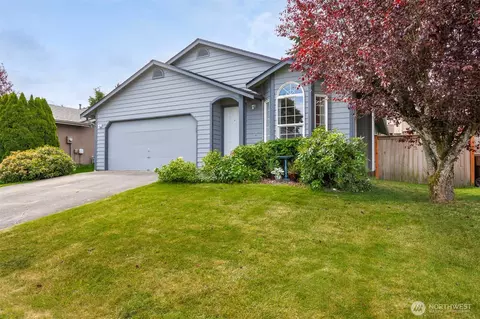 5034 39th St NE, Tacoma, WA 98422