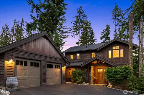 301 Black Nugget Ln, Cle Elum, WA 98922
