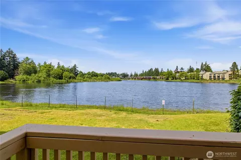1018 S 312th St #512, Federal Way, WA 98003