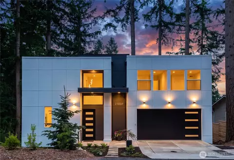 21037 NE 15th St, Sammamish, WA 98074