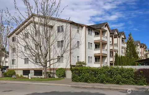 10824 SE 170th St #B304, Renton, WA 98055