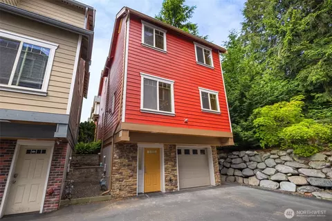 6625 SW 198th Pl, Lynnwood, WA 98036