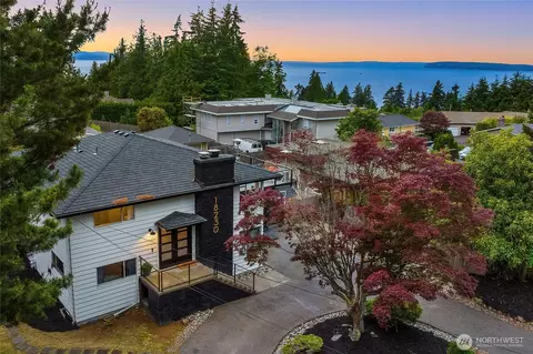 18230 88th Ave W, Edmonds, WA 98026