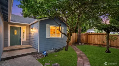 2901 Applehill Ct NE, Olympia, WA 98506