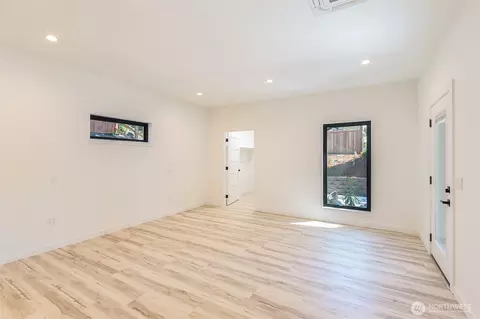 Bedroom - 110 Hogans Vis, Sequim, WA 98382 photo 1 of 4