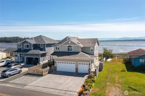 4174 Saltspring Dr, Ferndale, WA 98248