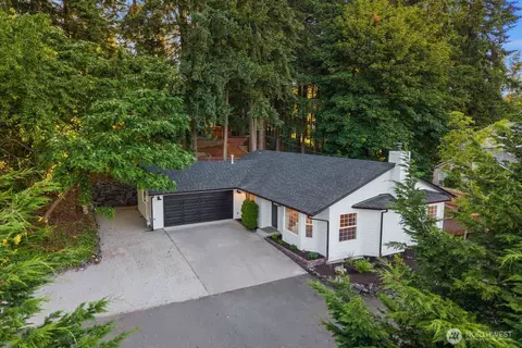 6923 35th St W, University Place, WA 98466