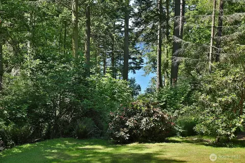 Exterior - 3370 E Harbor Rd, Langley, WA 98260 photo 5 of 11