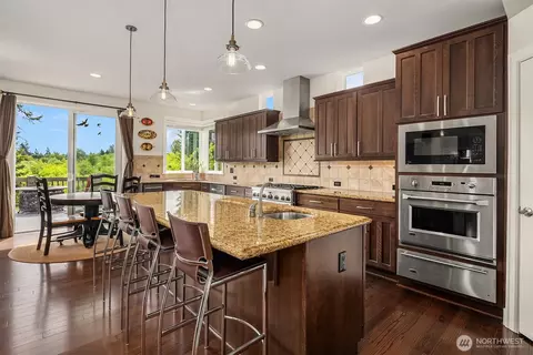 Kitchen - 15016 97th Ave NE, Bothell, WA 98011 photo 2 of 4