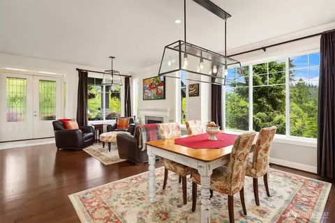 Dining - 15016 97th Ave NE, Bothell, WA 98011 photo 1 of 2