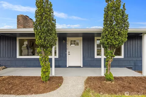 1910 22nd St, Anacortes, WA 98221