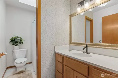 Bath - 22285 Cully Rd, Sedro Woolley, WA 98284 photo 1 of 1