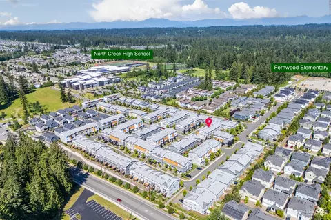 View/Area - 19409 36th Ave SE #D, Bothell, WA 98012 photo 2 of 3