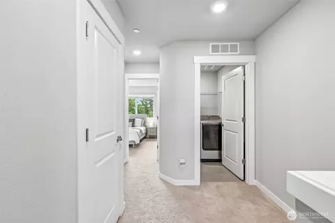 Entry Way - 1621 Seattle Hill Rd #HH2, Bothell, WA 98012 photo 4 of 4
