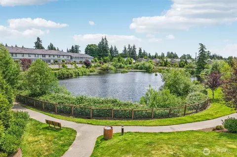 View/Area - 1621 Seattle Hill Rd #HH2, Bothell, WA 98012 photo 3 of 8