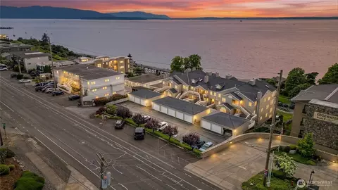 480 S State St #204, Bellingham, WA 98225