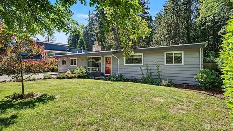 5318 193rd Pl SW, Lynnwood, WA 98036