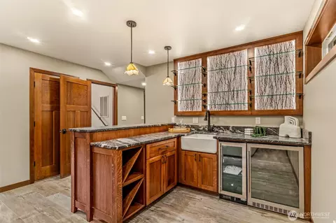 Kitchen - 10554 NE 150th Ct, Bothell, WA 98011 photo 6 of 6