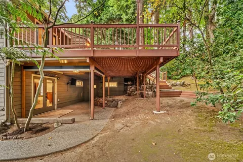Exterior - 10554 NE 150th Ct, Bothell, WA 98011 photo 7 of 8