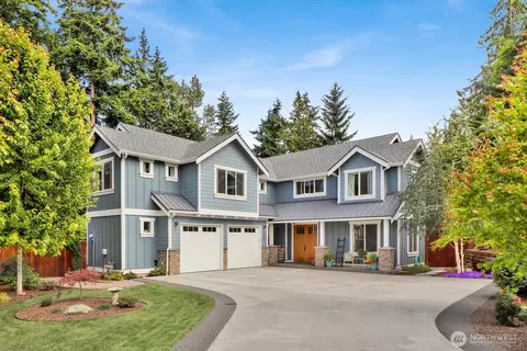 704 San Juan Pl, Bellingham, WA 98229