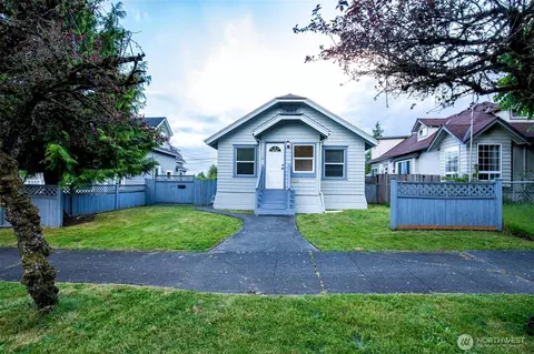 2218 Summit Ave, Everett, WA 98201