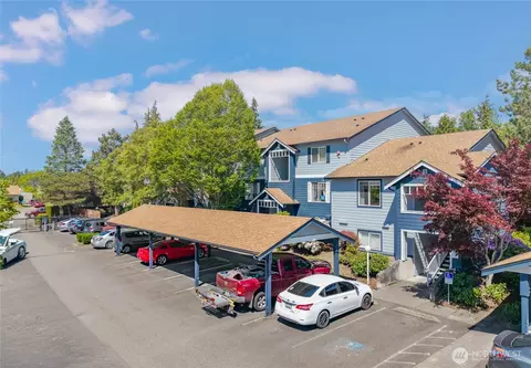 10825 SE 200th St #H206, Kent, WA 98031