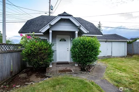 2220 Summit Ave, Everett, WA 98201