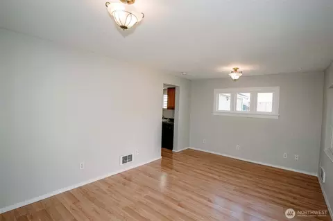 2220 Summit Ave, Everett, WA 98201 photo 3