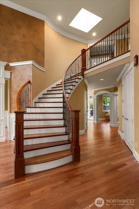Entry Way - 19415 100th Ave NE, Bothell, WA 98011 photo 2 of 3
