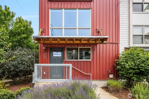 1730 SW Barton St, Seattle, WA 98106