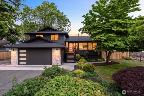 23519 28th Ave W, Brier, WA 98036