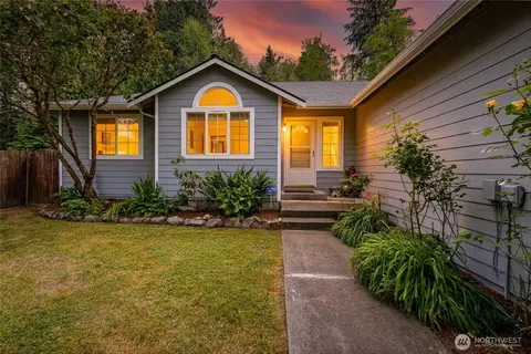 15515 88th Dr NW, Stanwood, WA 98292