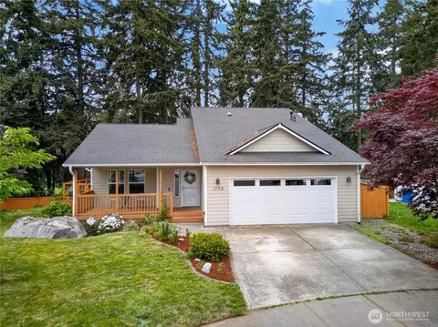 1298 NE Riksen Way, Oak Harbor, WA 98277