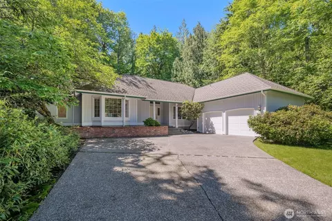 3255 Sierra Ct SW, Issaquah, WA 98027